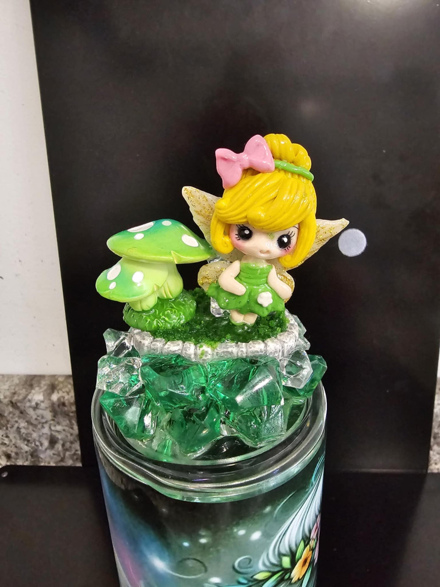 FAIRY TINK WITH FANCY LID TUMBLER